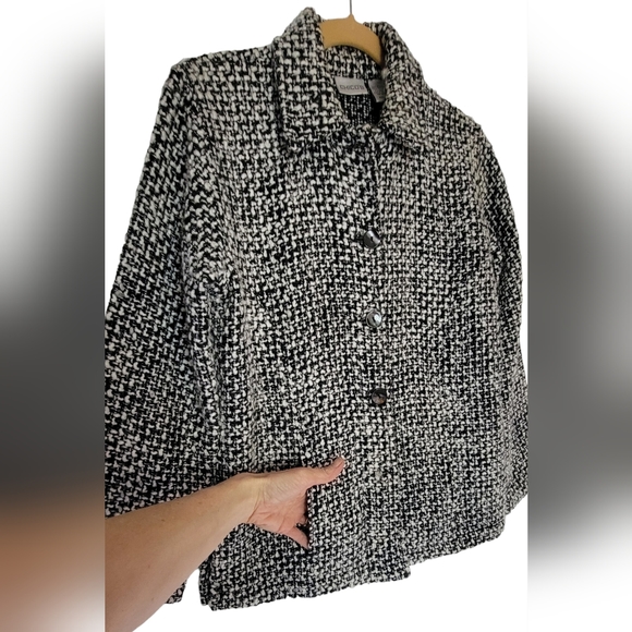 Chico's Acrylic Blend Black& White Blazer/ Jacket Size 0 (US S/4) - Picture 3 of 13